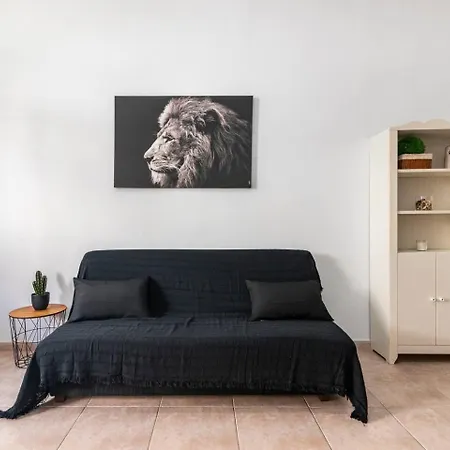 Bajo Διαμέρισμα *